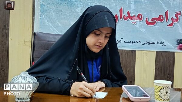 نشست خبرنگاران پانا نظرآباد در آغاز سال تحصیلی
