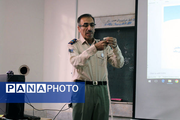 دومین روز از دوره ضمن‌خدمت مربیان سازمان دانش‌آموزی سملقان