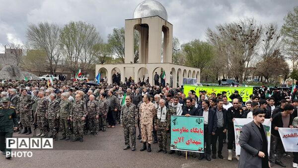 رزمایش جان‌فدا برای ایران امام رضایی در سراب
