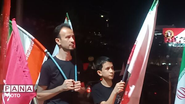 فریاد وحدت در خیابان هفت تیر مشهد