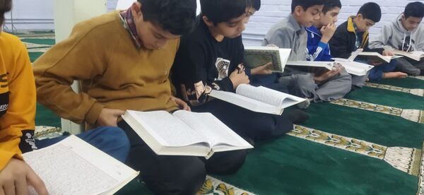 سومین جلسه گفتمان دینی در دبستان پسرانه فضیلت