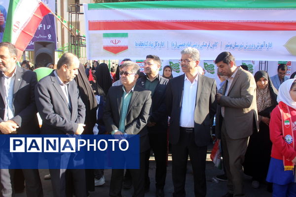 شکوه حضور مردم بوشهر در راهپیمایی ۲۲ بهمن