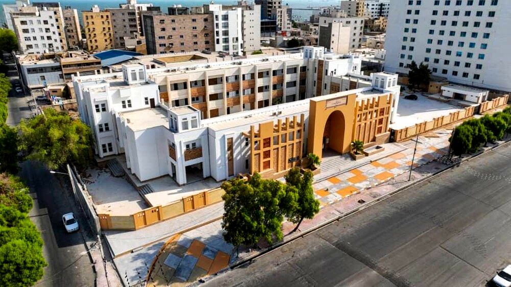 مدرسه ابن سینا (آفتاب)؛ جلوه معماری هرمزگان