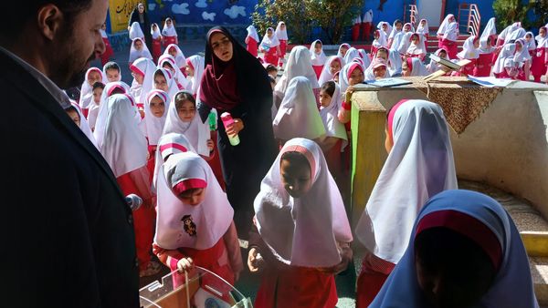 جشن عاطفه‌ها در دبستان قرآنی هیأت امنایی ضیائیه