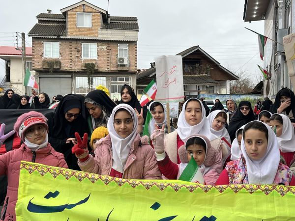 راهپیمایی 22 بهمن در اطاقور 