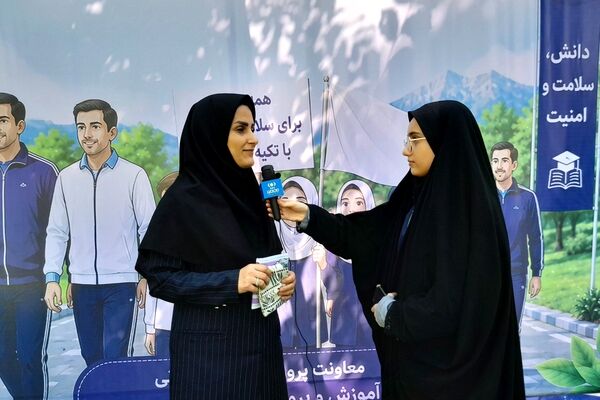 ابتکاربانوی کارآفرین فومنی برای کاهش مصرف پلاستیک در مدارس