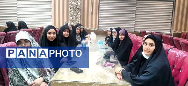 اعزام دانش‌آموزان دختر اصفهانی به حج عمره مفرده