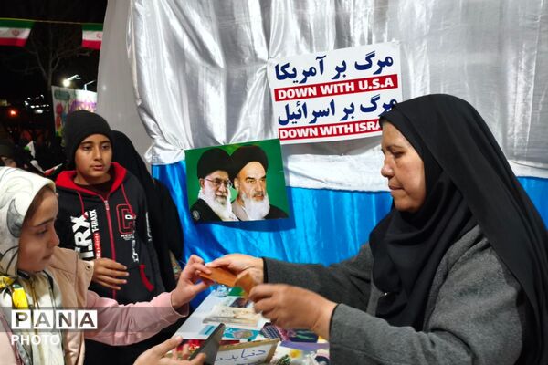 مردم بن تا پیروزی نهایی در خیابان می‌مانند