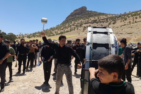 طنین «یا حسین» در آستان امامزاده قنبر عبدال