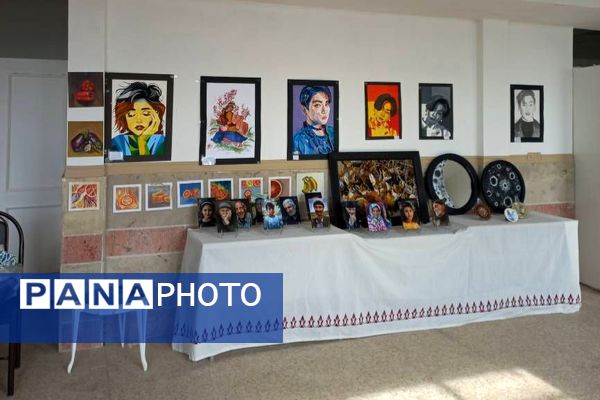 نمایشگاه ایرانمون هنرستان پروین اعتصامی  پردیس به مناسبت دهه فجر 