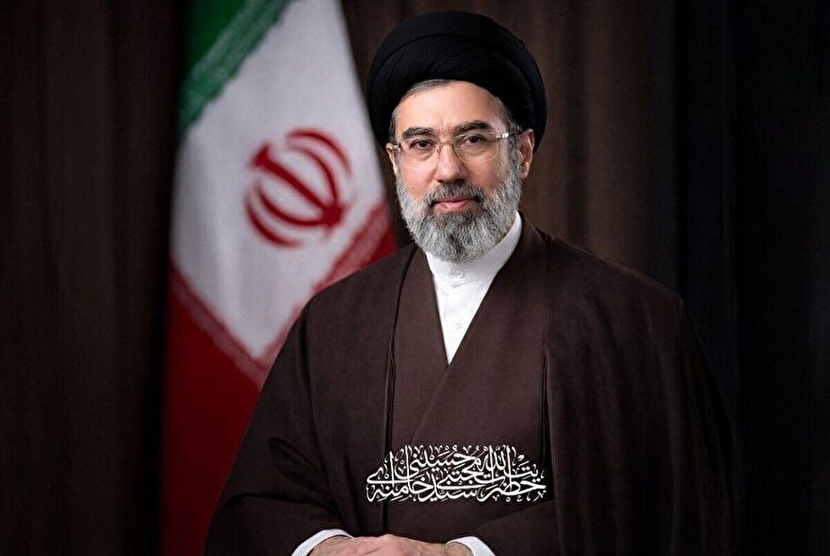 باید حضور موثر در صحنه حفظ شود/ از انتقام خون شهیدان خصوصا شهدای مدرسه میناب صرف‌نظر نخواهیم کرد