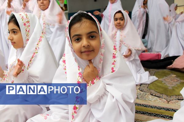 پرواز فرشته‌های آسمانی؛ جشن تکلیف دختران سملقان در مسجد جامع