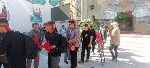 بدرقه دانش‌آموزان اعزامی به پیاده‌روی اربعین 