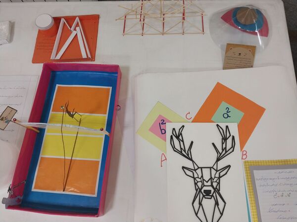 برپایی نمایشگاه ریاضی در دبیرستان آرمینه مصلی‌نژاد
