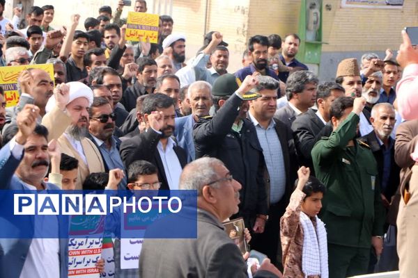 خلق حماسه‌ای دیگر از حضور مردم فهرج در راهپیمایی ۲۲ بهمن