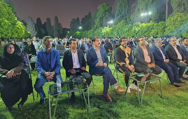 مراسم تجلیل از معلمان نمونه استان فارس
