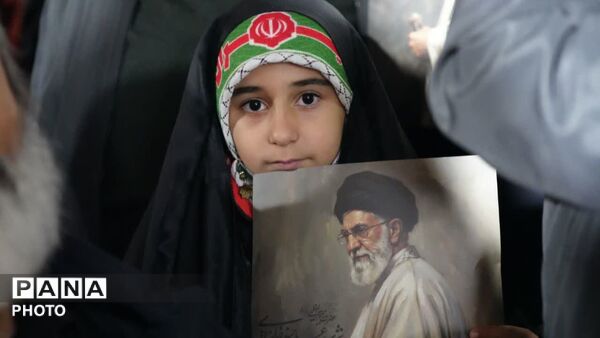 اجتماع باشکوه مردم و مسئولین فردیس  در اجتماعات مردمی 
