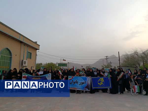 همایش پیاده‌‌‌روی رهروان زینبی