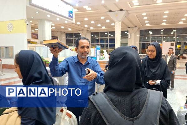  اردوی پیشتازان فارس به حرم مطهر امام رضا (ع)