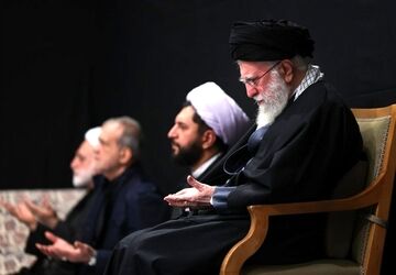 شب اول مراسم عزاداری ایام فاطمیه با حضور رهبر معظم انقلاب برگزار شد