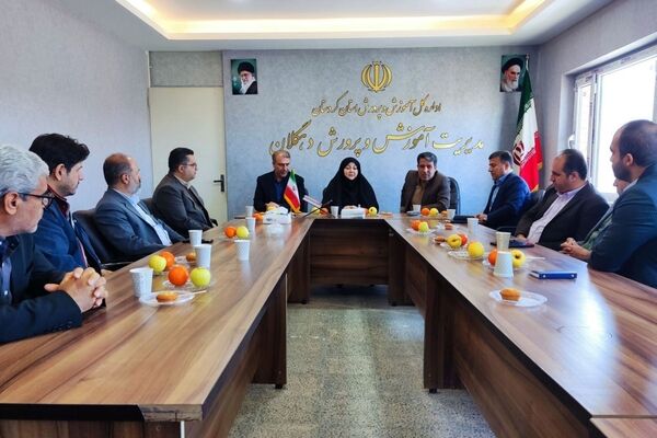 بازدید مسئولین کردستان از مراکز آموزشی آسیب دیده حملات رژیم صهیونی- آمریکایی