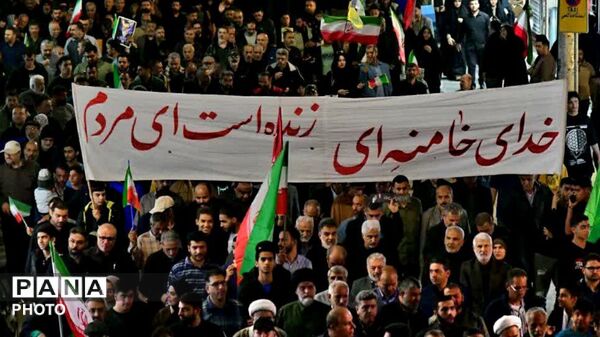 سی‌امین شب تجدید بیعت مردم فردیس با رهبر مظلومان در آستانه ادامه راه شهدا