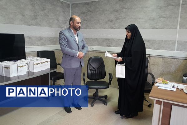 برگزاری جلسات هم اندیشی و برنامه‌ریزی برای سال تحصیلی جدید با حضور معاونان و مربیان پرورشی منطقه پردیس