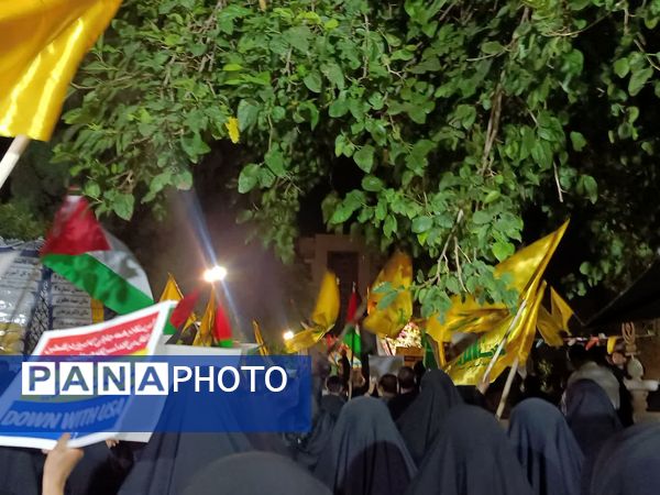 تجمع دانشجویان دانشگاه علوم پزشکی شیراز در محکومیت جنایت رژیم صهیونیستی