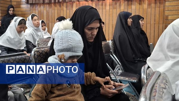 محفل «شعر فاطمی» در شهر کهک قم 