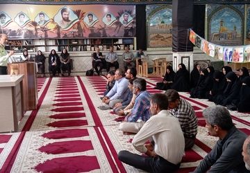 جلسه مشاوره و پیشگیری از آسیب‌های اجتماعی‌ در مارکده