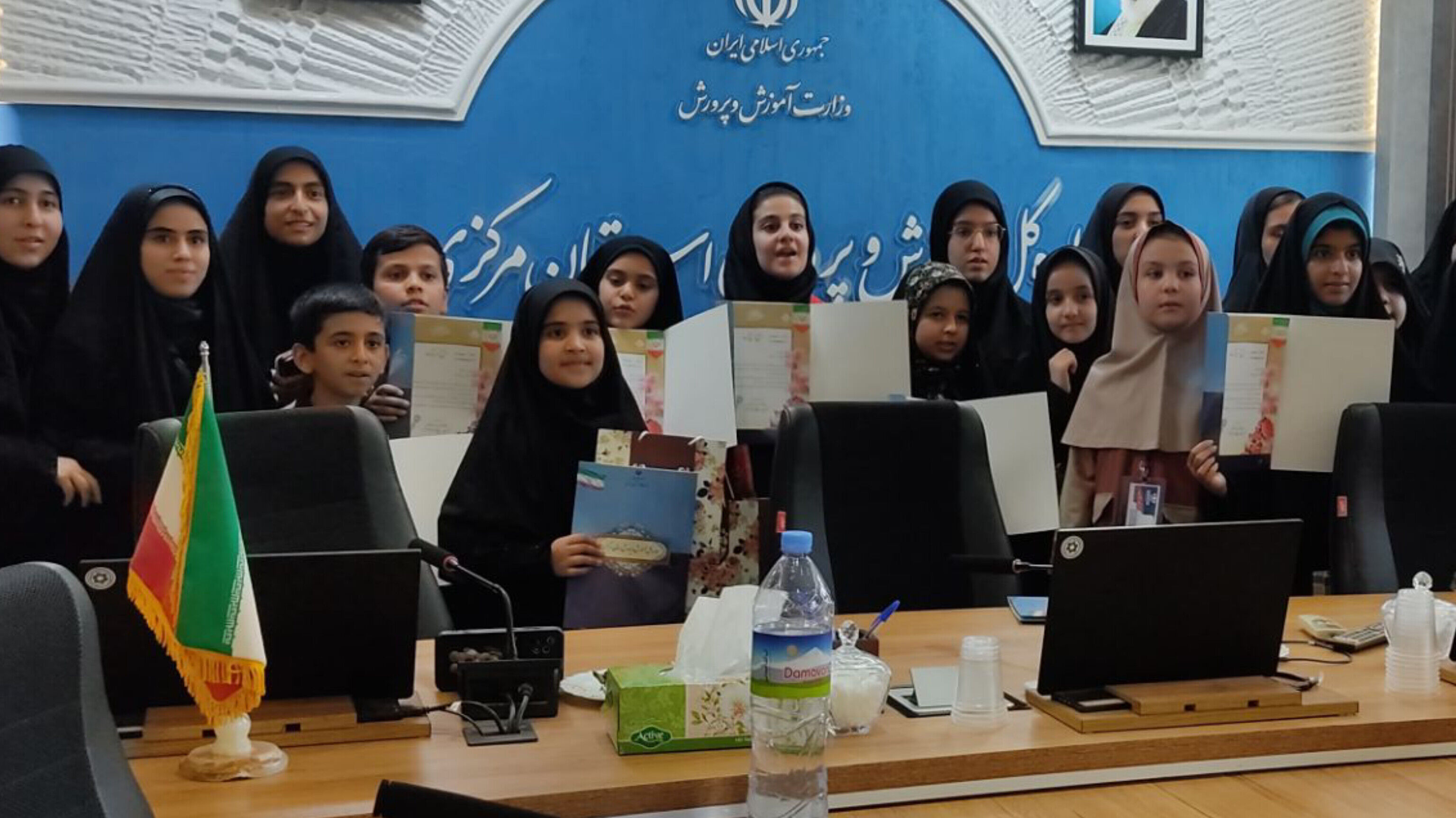 تجلیل از خبرنگاران برتر پانا استان مرکزی به مناسبت روز خبرنگار
