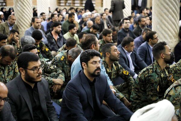 مراسم بزرگداشت شهیدان راه خدمت در مسجد جامع سنندج 