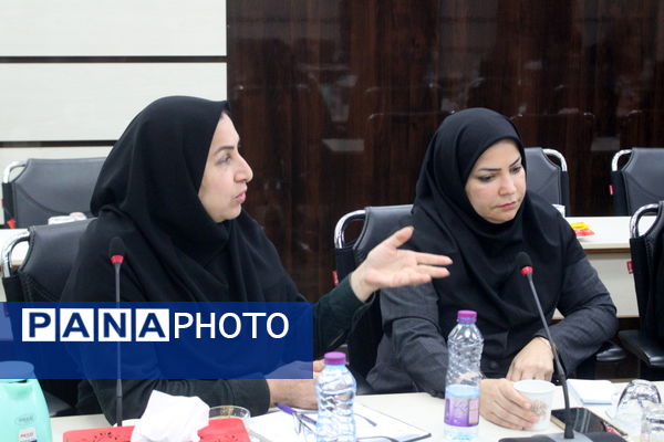 نشست شورای برنامه‌ریزی و نظارت تعلیم و تربیت کودک آموزش و پرورش استان بوشهر
