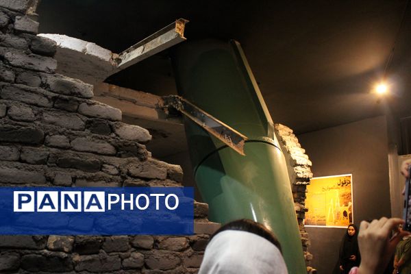 بازدید دانش‌آموزان زنجانی از سازمان هوا فضای سپاه 