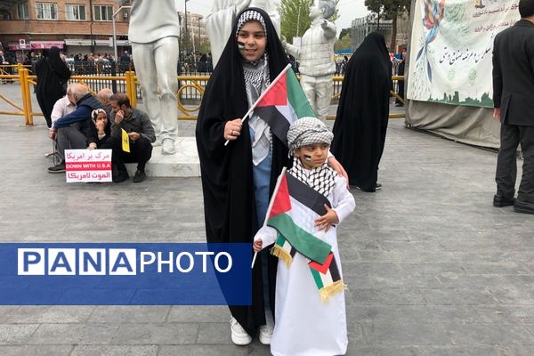 راهپیمایی روز قدس در ناحیه دو شهرری 