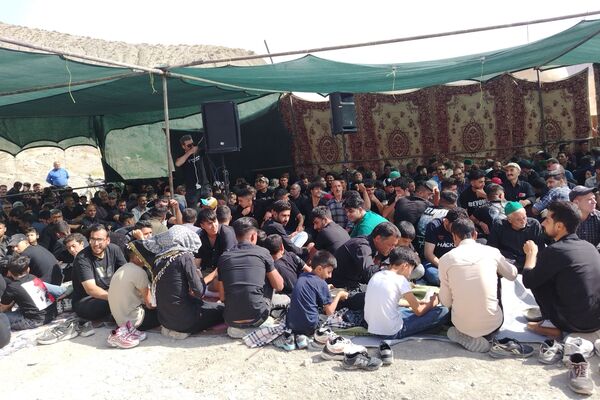 مراسم تعزیه خوانی در روز اربعین حسینی در شهر بار