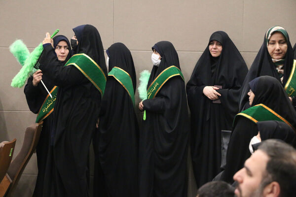 رونمایی از کارت خدمت جهادی معلمان در قم