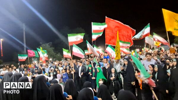 نودو پنجمین موج حضور مردم چهارباغ در شب عید غدیر