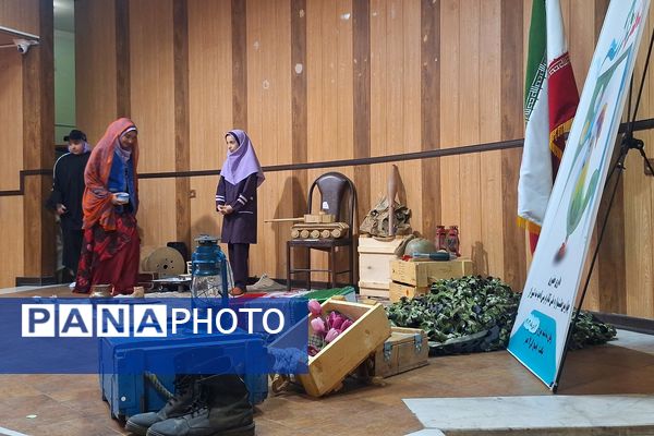 ایجاد انگیزه و خلاقیت در دانش‌آموزان با اجرای تئاتر درسی 