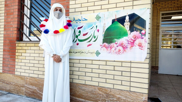 بازگشت معنوی دانش‌آموز حاجی‌آبادی از سفر پرفیض حج