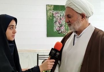 نشست پرسش و پاسخ دانش آموزان دبیرستان حضرت فاطمه(س) با نماینده مردم قم در مجلس