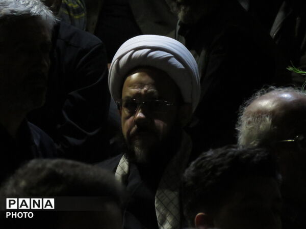 خروش مردم  خلیل آباد در حمایت از رزمندگان اسلام