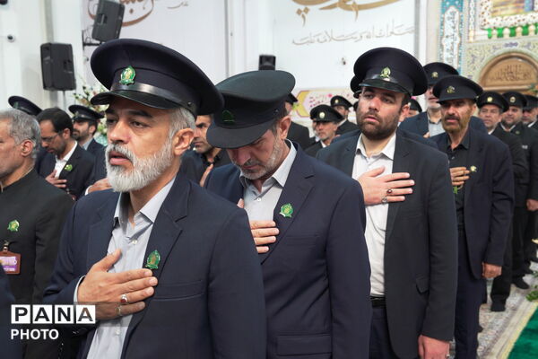 آیین خطبه خوانی خادمان حرم حضرت معصومه(س) در روز دختر