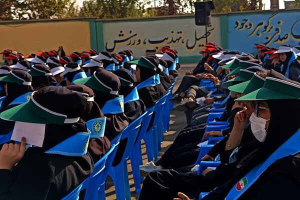 همایش «وطن‌یار»؛ تجدید عهد دانش‌آموزان ورامینی با شهدا و فرهنگ ایستادگی