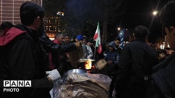 موکب های مردمی در سراسر بلوار فضل نیشابور 