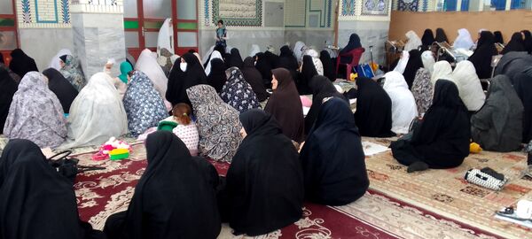 نماز جمعه میعادگاه عشق 