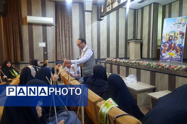 کارگاه توانمندسازی مربیان پیشتاز سازمان دانش‌آموزی در شهرستان‌قرچک