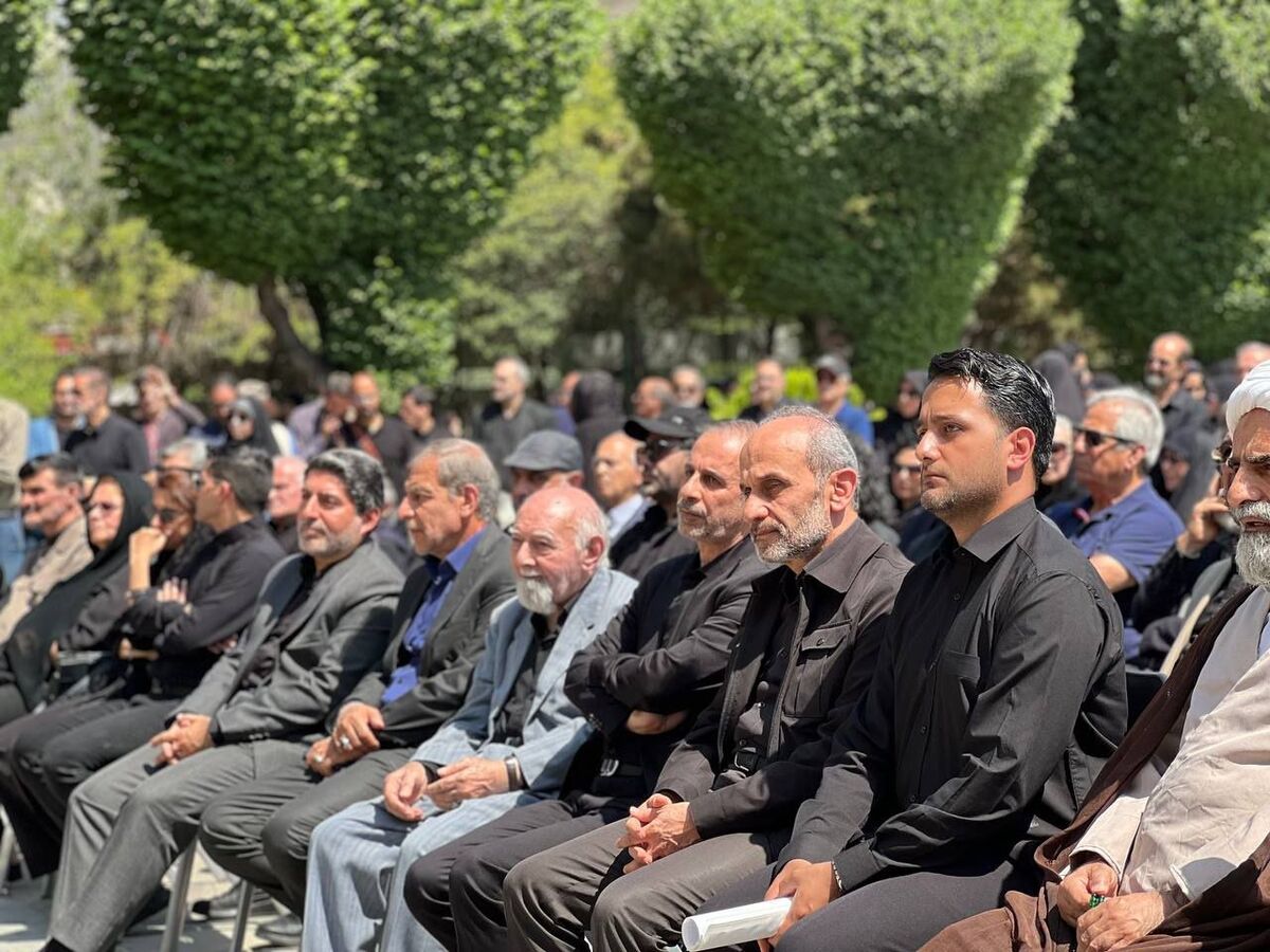 وداع اهالی فرهنگ و رسانه با بهروز رضوی صدای ماندگار ایران