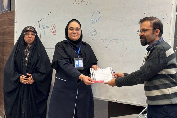 رقابت ۳۱ دانش‌آموز ممتاز همیار معلم ملاردی 