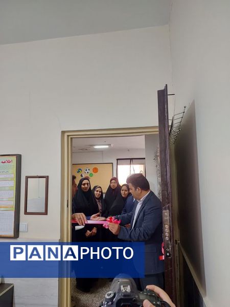 افتتاح اتاق بهداشت «مدرسه جهان‌سوزان ۲»